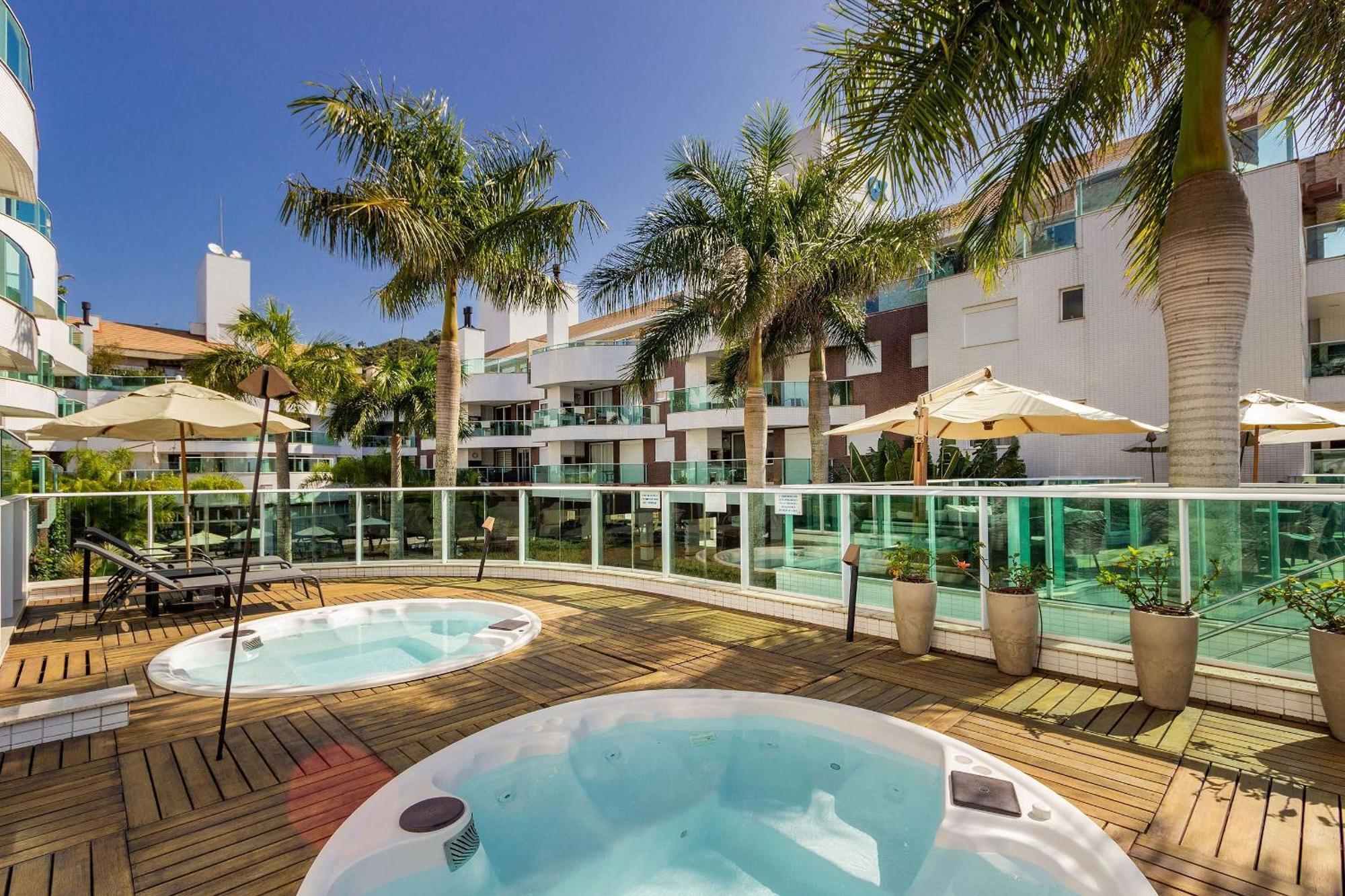 Boulevard 224D - Excelente Apartamento Em Condominio De Luxo No Centro De Bombinhas - Piscina - Jacuzzi - Academia - Portaria 24H. Exterior foto