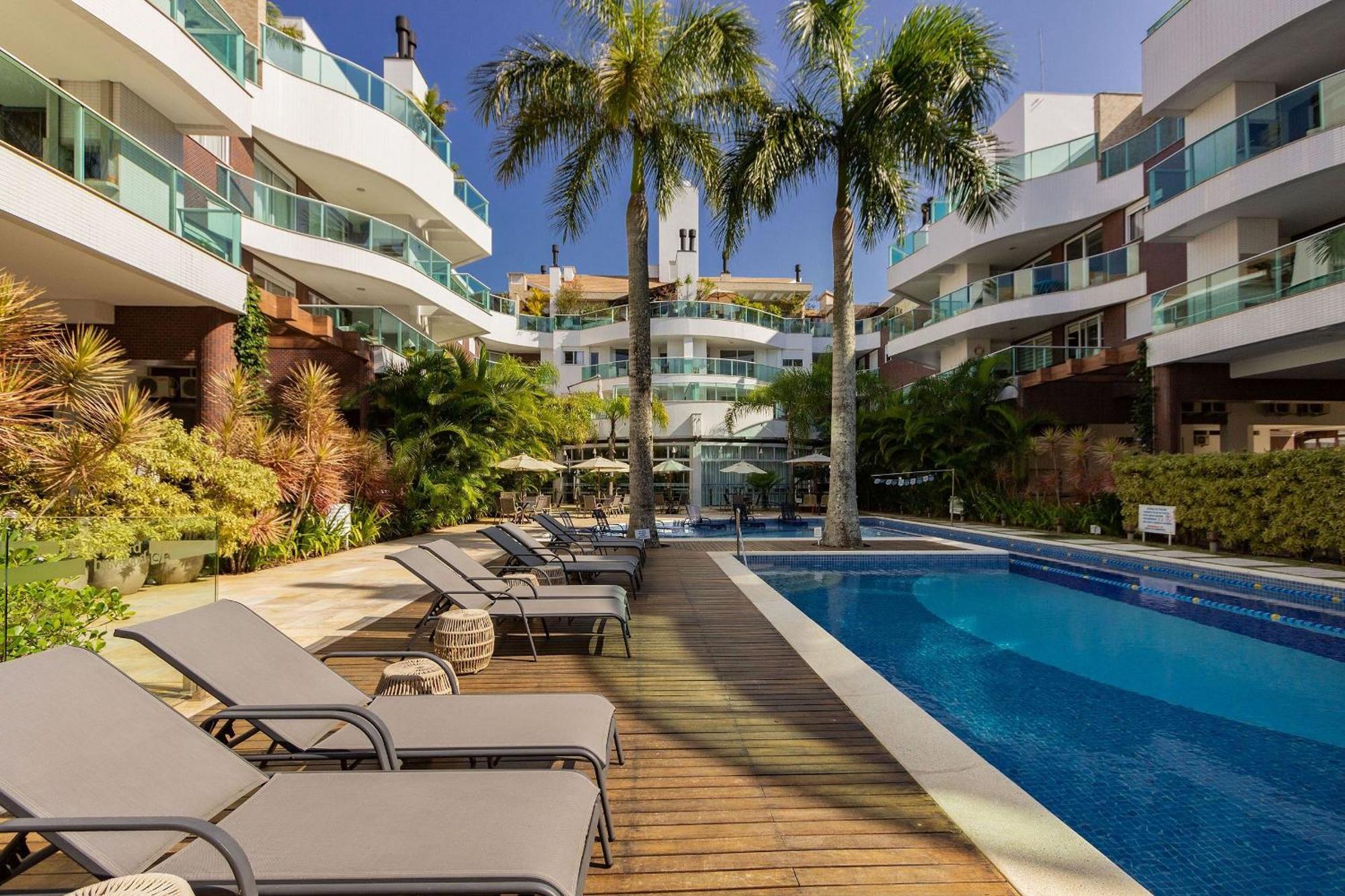 Boulevard 224D - Excelente Apartamento Em Condominio De Luxo No Centro De Bombinhas - Piscina - Jacuzzi - Academia - Portaria 24H. Exterior foto
