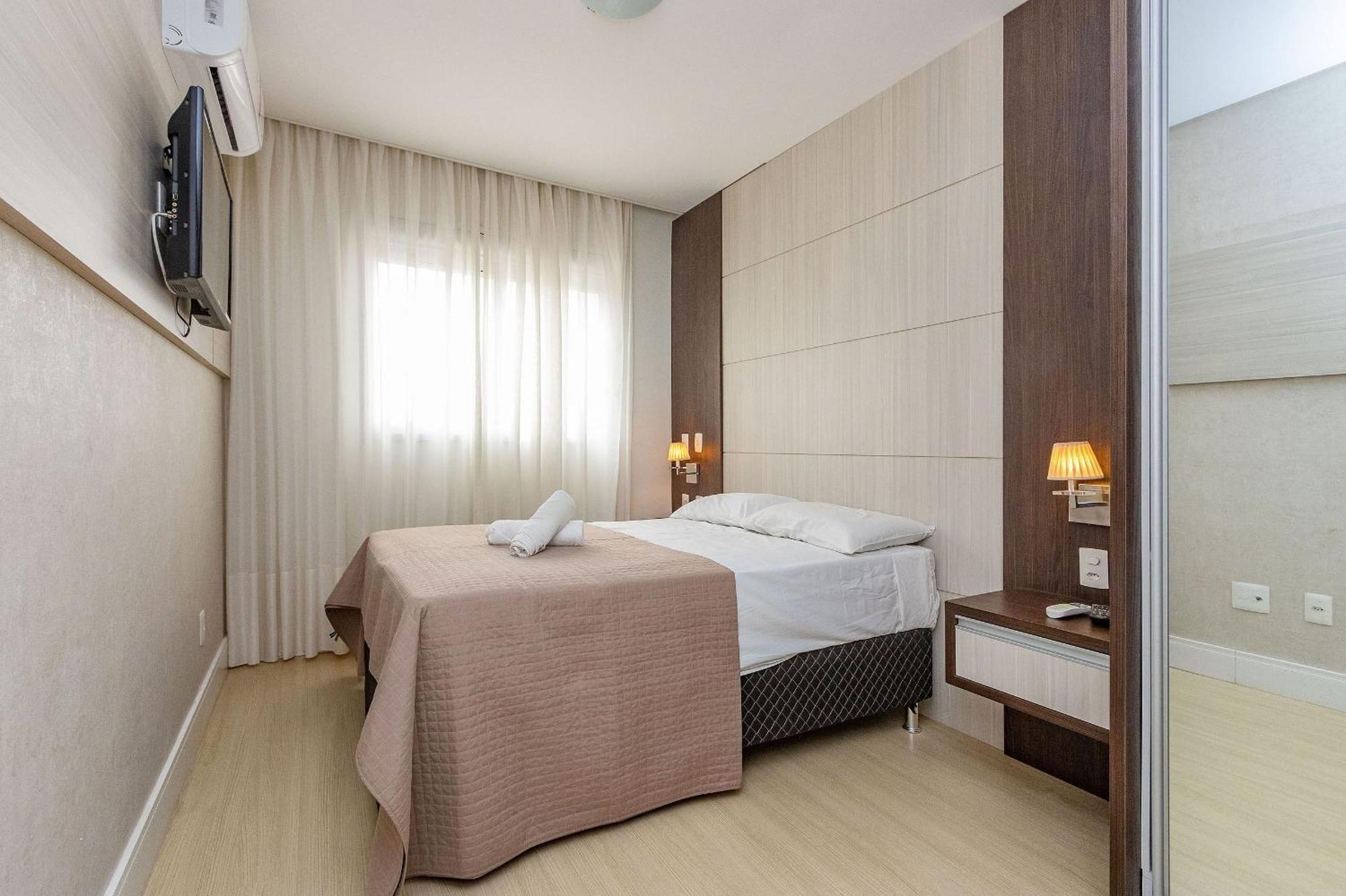 Boulevard 224D - Excelente Apartamento Em Condominio De Luxo No Centro De Bombinhas - Piscina - Jacuzzi - Academia - Portaria 24H. Exterior foto