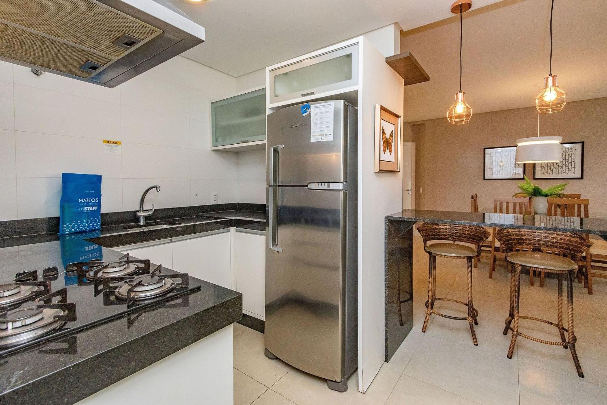 Boulevard 224D - Excelente Apartamento Em Condominio De Luxo No Centro De Bombinhas - Piscina - Jacuzzi - Academia - Portaria 24H. Exterior foto