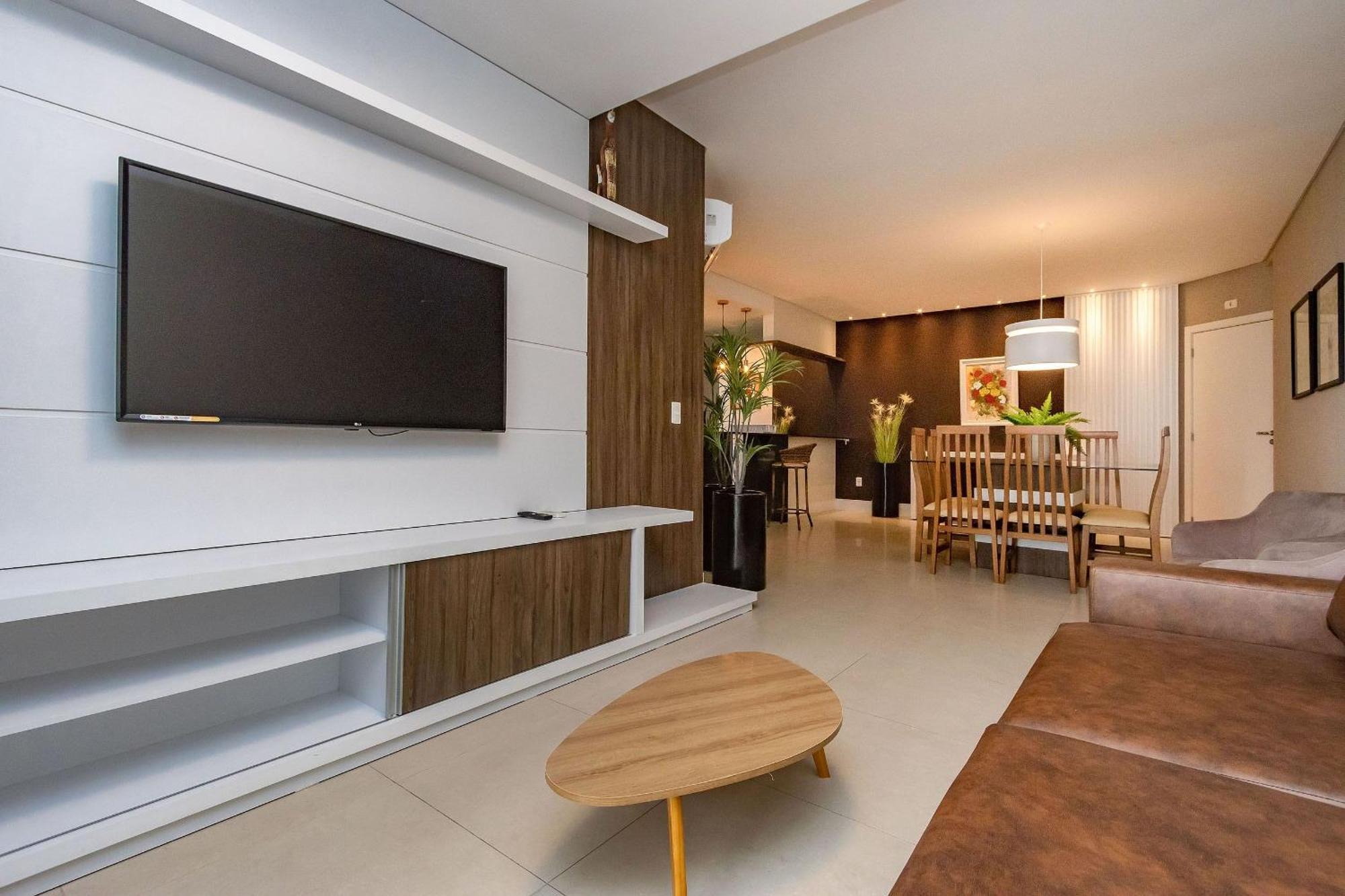 Boulevard 224D - Excelente Apartamento Em Condominio De Luxo No Centro De Bombinhas - Piscina - Jacuzzi - Academia - Portaria 24H. Exterior foto