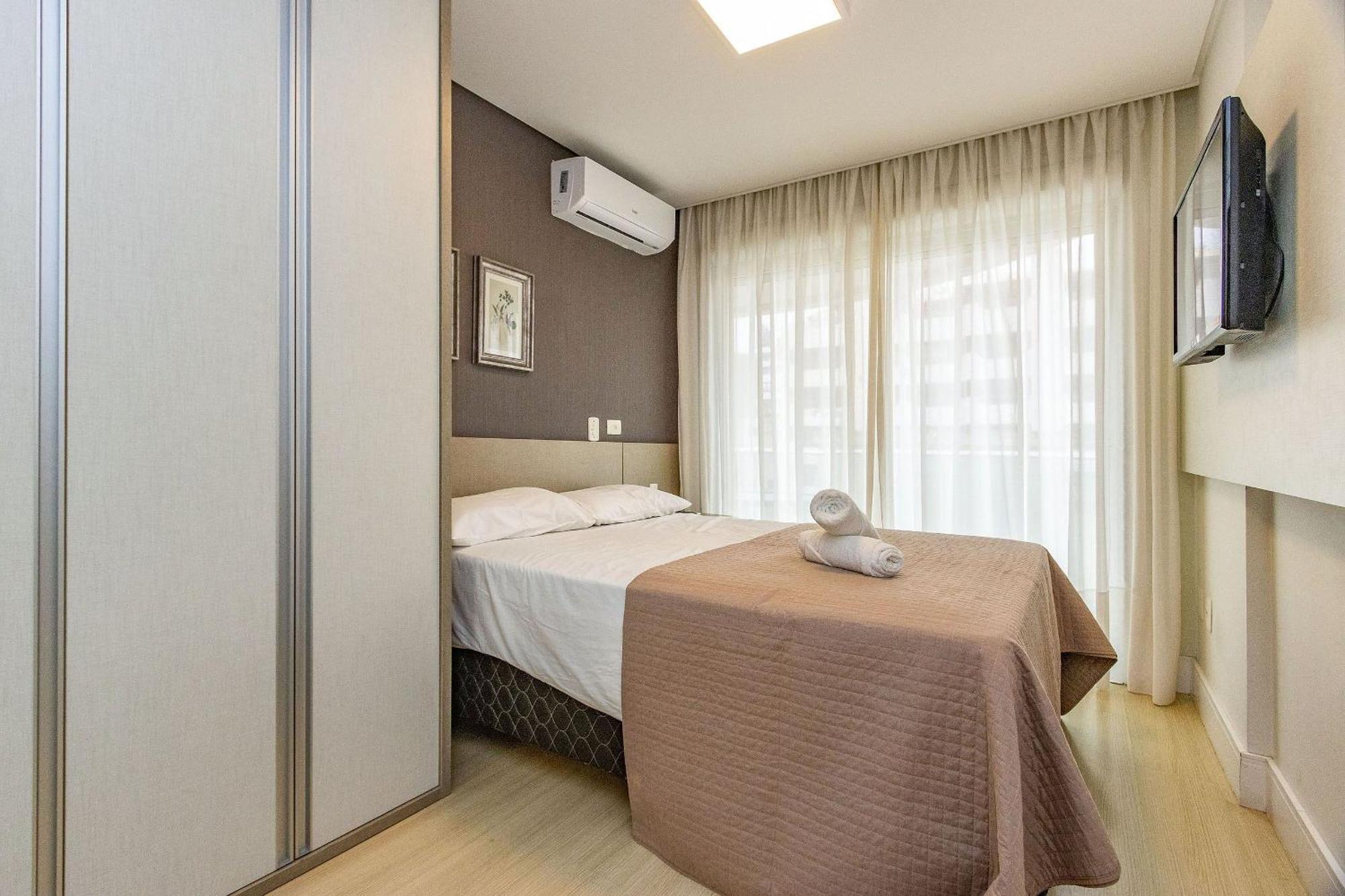 Boulevard 224D - Excelente Apartamento Em Condominio De Luxo No Centro De Bombinhas - Piscina - Jacuzzi - Academia - Portaria 24H. Exterior foto